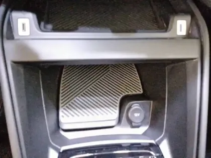 Photo 23 Citroën C4  PureTech 130 S&S BVM6