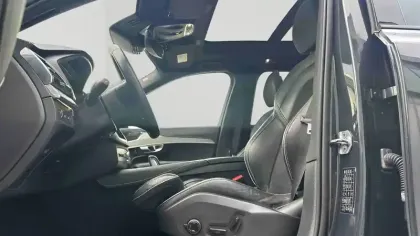 Photo 15 Volvo Xc90  Recharge T8 AWD 303+87 ch Geartronic 8 7pl