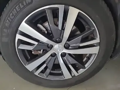 Photo 12 Peugeot 3008  Hybrid 225 e-EAT8