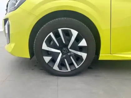 Photo 12 Peugeot 208  Hybrid 110 ch e-DCS6