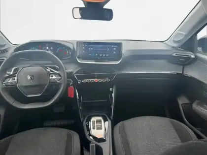 Photo 7 Peugeot 208  Hybrid 110 ch e-DCS6