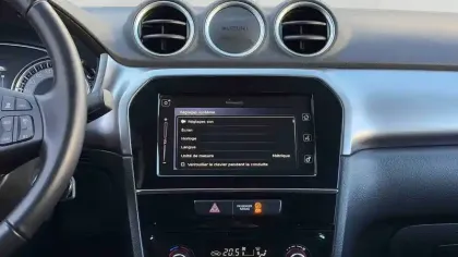 Photo 38 Suzuki Vitara  1.4 Boosterjet Hybrid