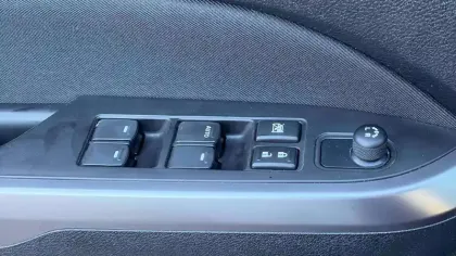 Photo 68 Suzuki Vitara  1.4 Boosterjet Hybrid