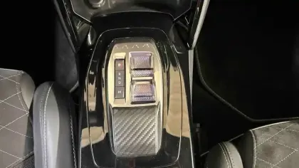 Photo 16 Peugeot 208  PureTech 130 S&S EAT8