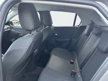 Photo 11 Opel Corsa  1.2 Turbo 100 ch BVM6