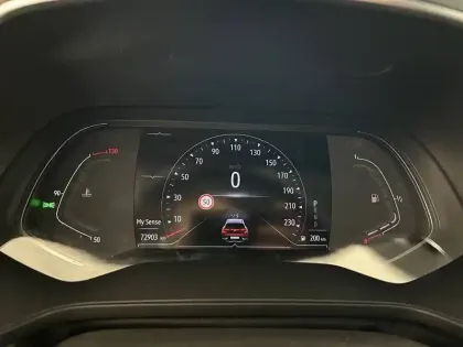 Photo 88 Renault Captur  Blue dCi 115 EDC