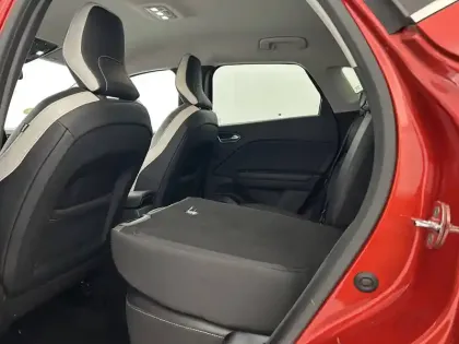 Photo 101 Renault Captur  Blue dCi 115 EDC