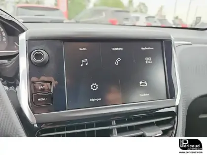 Photo 28 Peugeot 2008  BlueHDi 100ch S&S BVM5