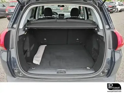 Photo 9 Peugeot 2008  BlueHDi 100ch S&S BVM5