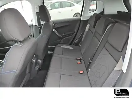 Photo 41 Peugeot 2008  BlueHDi 100ch S&S BVM5