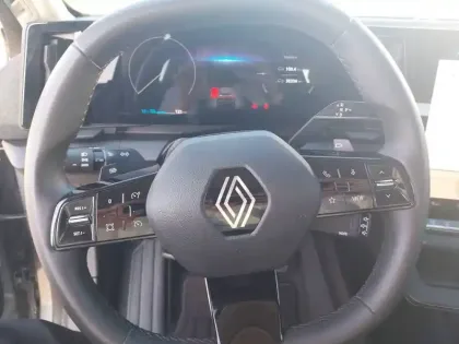 Photo 11 Renault Megane  E-Tech ER EV60 130ch super charge