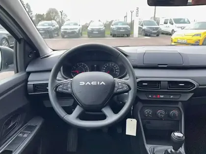 Photo 19 Dacia Sandero  SCe 65