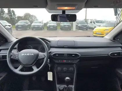 Photo 9 Dacia Sandero  SCe 65