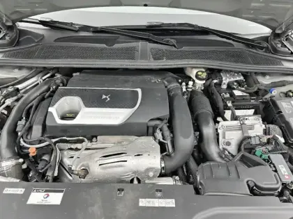 Photo 28 DS DS 4  Hybride E-Tense 225 EAT8