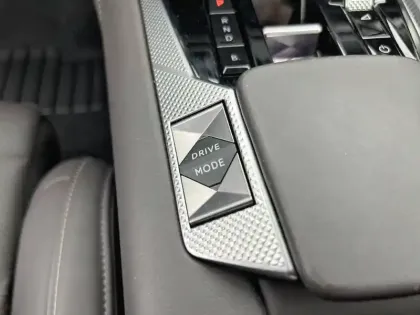 Photo 21 DS DS 4  Hybride E-Tense 225 EAT8