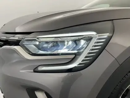 Photo 19 Renault Captur  TCe 140 - 21