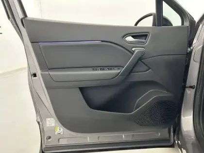 Photo 11 Renault Captur  TCe 140 - 21