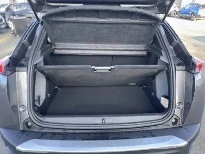 Photo 5 Peugeot 2008  PureTech 130 S&S EAT8