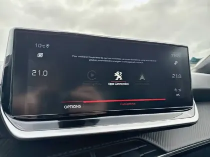 Photo 25 Peugeot 2008  PureTech 130 S&S EAT8