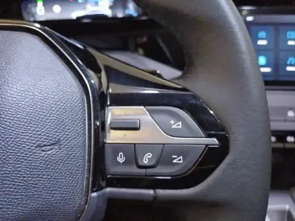 Photo 54 Peugeot 308  BlueHDi 130ch S&S EAT8