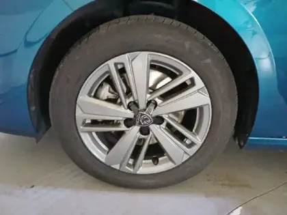 Photo 40 Peugeot 308  BlueHDi 130ch S&S EAT8