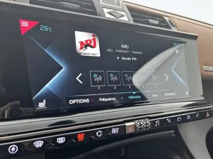 Photo 21 DS DS 7 DS7 Crossback Hybride E-Tense 225 EAT8