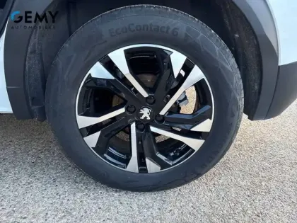 Photo 28 Peugeot 2008  PureTech 130 S&S EAT8