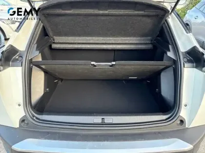 Photo 23 Peugeot 2008  PureTech 130 S&S EAT8