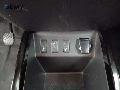 Photo 11 Dacia Spring 