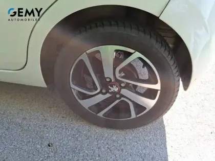 Photo 10 Peugeot 108  VTi 72ch S&S BVM5