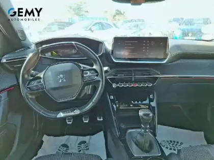 Photo 7 Peugeot 2008  PureTech 130 S&S BVM6