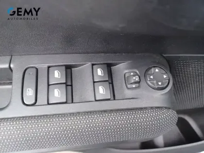 Photo 11 Citroën C3 Aircross  PureTech 110 S&S BVM6