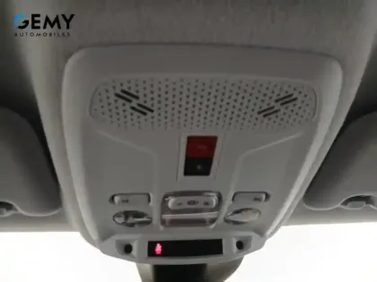 Photo 16 Peugeot 208  Electrique 50 kWh 136ch