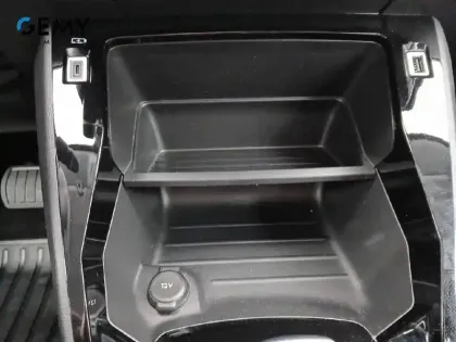 Photo 19 Peugeot 208  Electrique 50 kWh 136ch