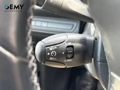 Photo 82 Peugeot 2008  1.6 BlueHDi 120ch S&S BVM6