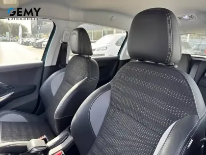 Photo 12 Peugeot 2008  1.6 BlueHDi 120ch S&S BVM6