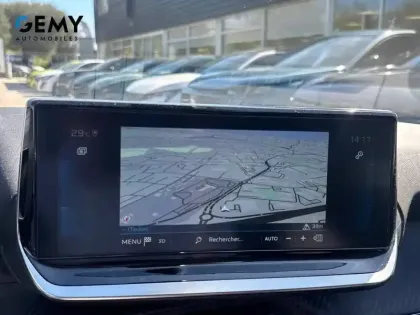 Photo 38 Peugeot 2008 Gén. I Ph2 Allure 5