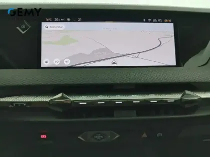 Photo 88 Peugeot 2008  PureTech 100 S&S BVM6