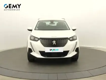 Photo 103 Peugeot 2008  PureTech 100 S&S BVM6