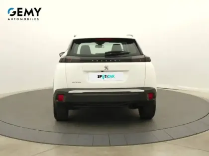 Photo 106 Peugeot 2008  PureTech 100 S&S BVM6