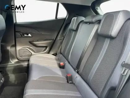 Photo 59 Peugeot 2008  PureTech 100 S&S BVM6