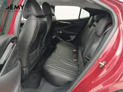 Photo 84 Peugeot 2008  PureTech 100 S&S BVM6