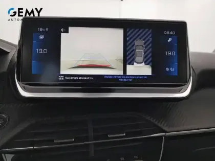 Photo 116 Peugeot 2008  PureTech 100 S&S BVM6