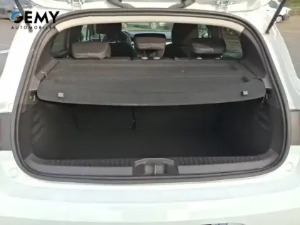 Photo 5 Renault Clio  E-Tech full hybrid 145