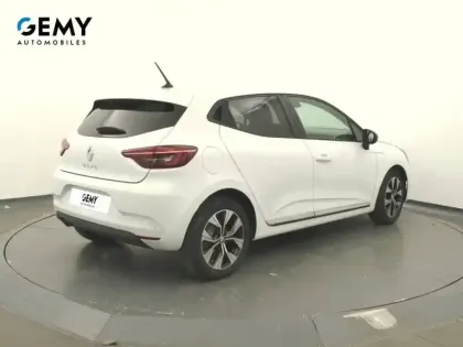 Photo 37 Renault Clio Gén. V (BJA) Ph2 Evolution 5