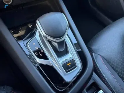 Photo 18 Renault Arkana  E-Tech 145 - 21B