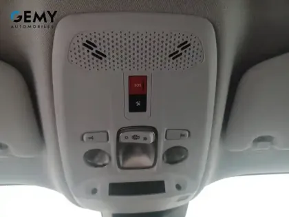 Photo 14 Peugeot 2008  BlueHDi 130 S&S EAT8