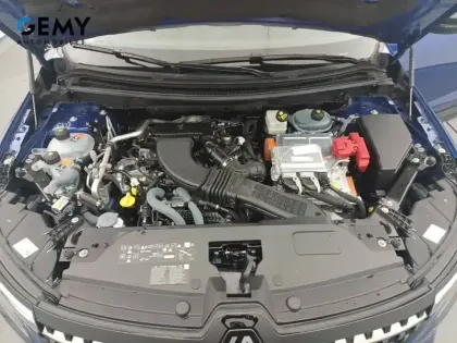 Photo 76 Renault Austral  E-Tech full hybrid 200 GSR2