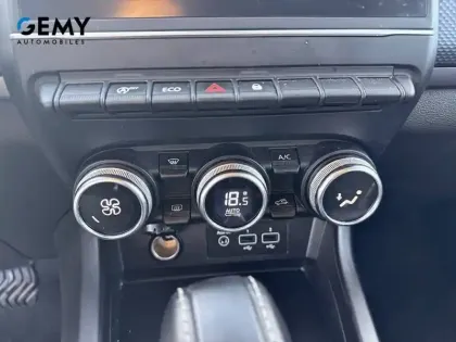 Photo 49 Renault Arkana  mild hybrid 140 EDC FAP - 22