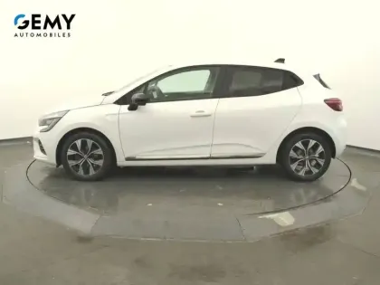 Photo 17 Renault Clio  TCe 90